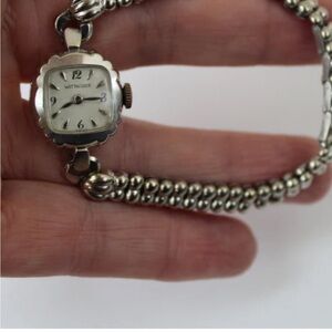 Elegant Silver Women's Watch